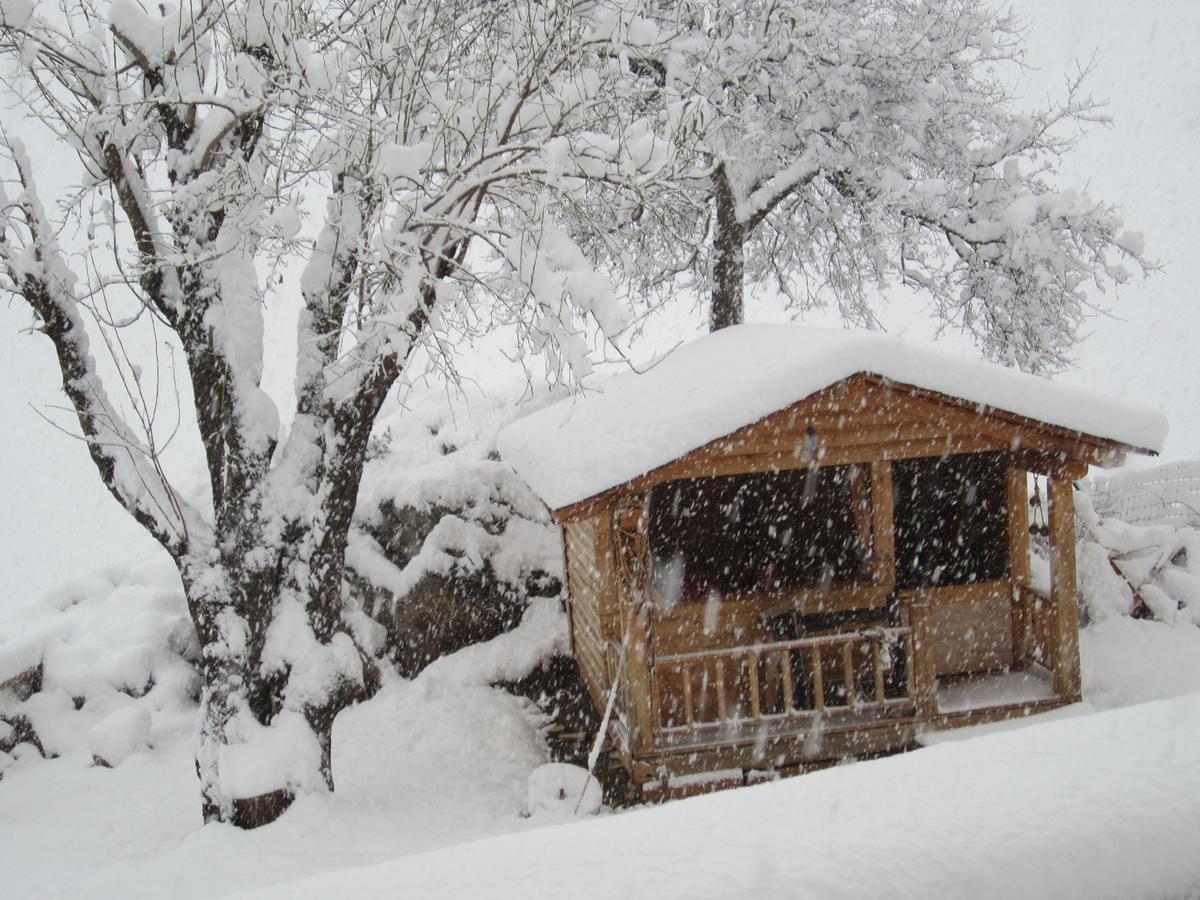 Levandes Houses Kalavryta Exteriör bild